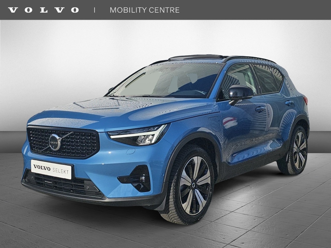 Volvo XC40 - T4 Recharge R-Design | Panoramadak | Trekhaak | 360 Camera | - AutoWereld.nl