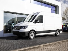 Volkswagen Crafter - Trendline L3 2.0 TDI 140 pk GVW 3.0T | 369734 | Trekhaak | App connect | Navigatie | Achte