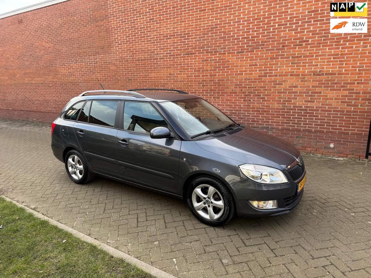 Skoda Fabia Combi - 1.2 TDI Greenline !e Eigenaar Clima Cruise - AutoWereld.nl