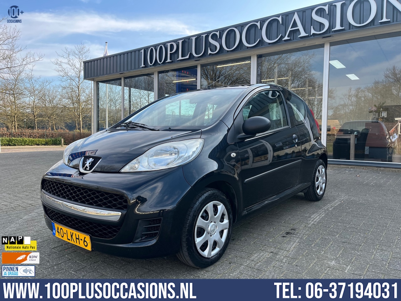 Peugeot 107 - 1.0-12V XR 1.0-12V XR, Nwe apk, Zeer lage km stand - AutoWereld.nl