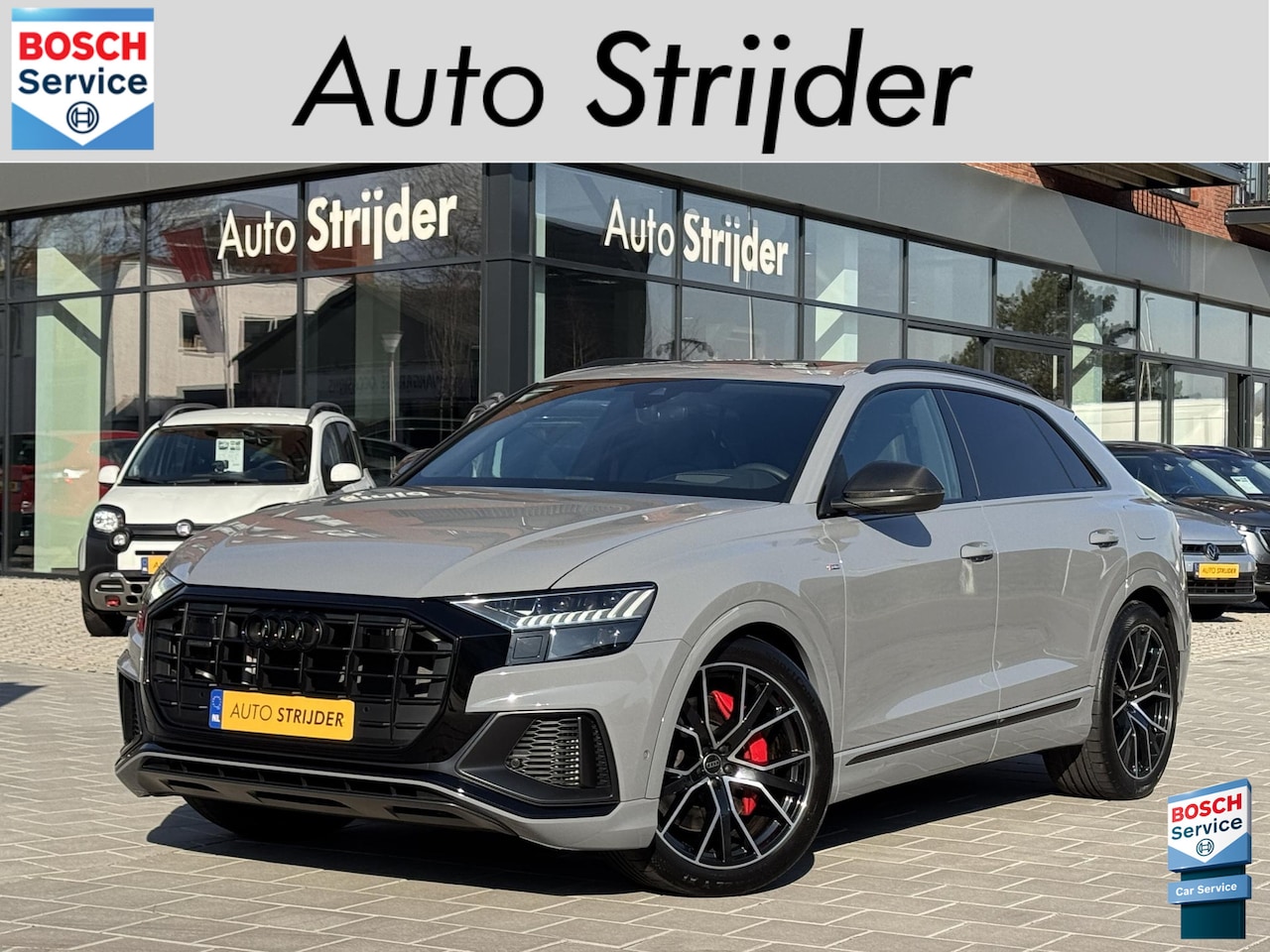 Audi Q8 - 55 TFSIe Quattro Competition Plus 381pk / Nardo Grey / 22LM / Black Optiek / Panodak / PHE - AutoWereld.nl