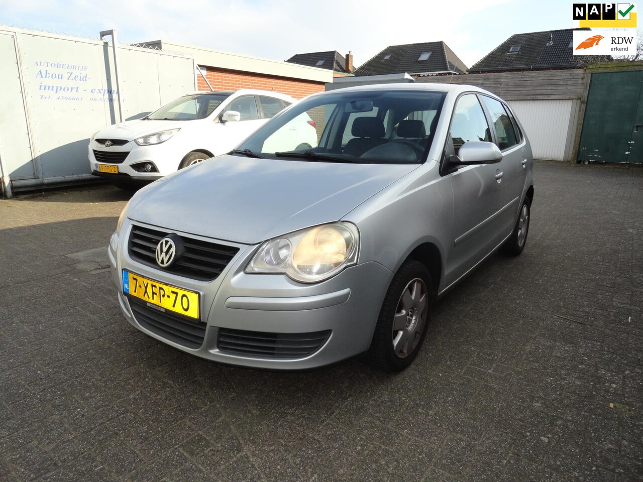 Volkswagen Polo - 1.4 TDI Trendline NAVI AIRCO - AutoWereld.nl