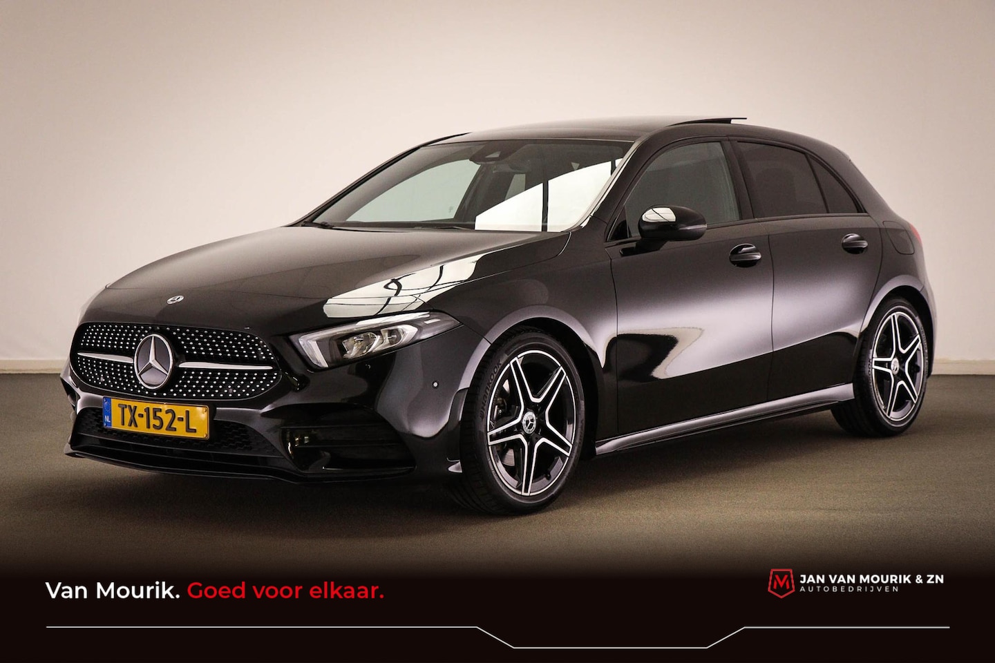 Mercedes-Benz A-klasse - 200 Business Solution AMG | PANORAMADAK | WIDESCREEN | DAB | APPLE | CAMERA - AutoWereld.nl