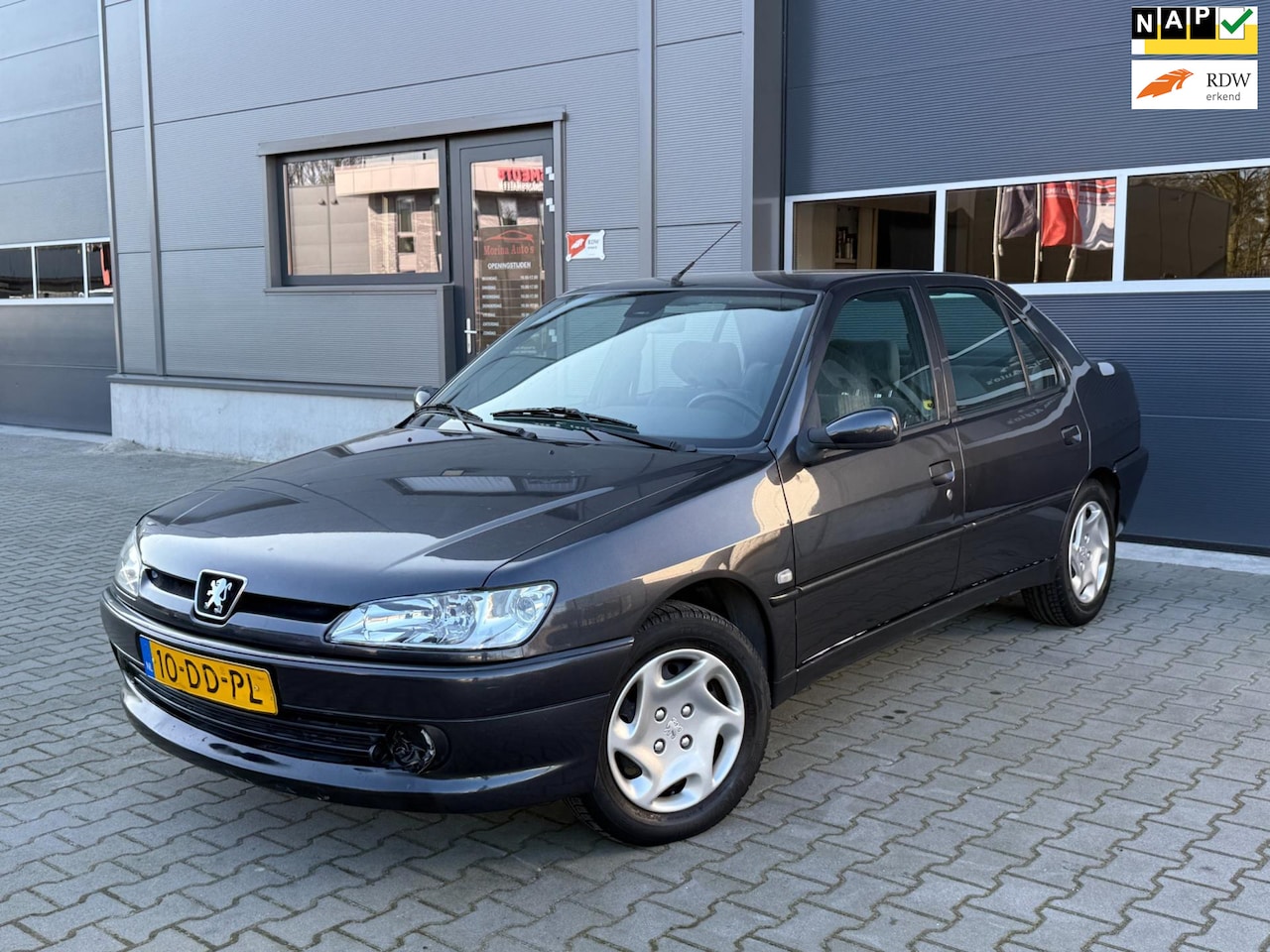 Peugeot 306 - 1.6 XT 1.6 XT - AutoWereld.nl