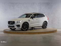 Volvo XC60 - 2.0 Recharge T8 AWD R-Design | Panorama dak | Zwenkbare trekhaak | Apple carplay | Cruise