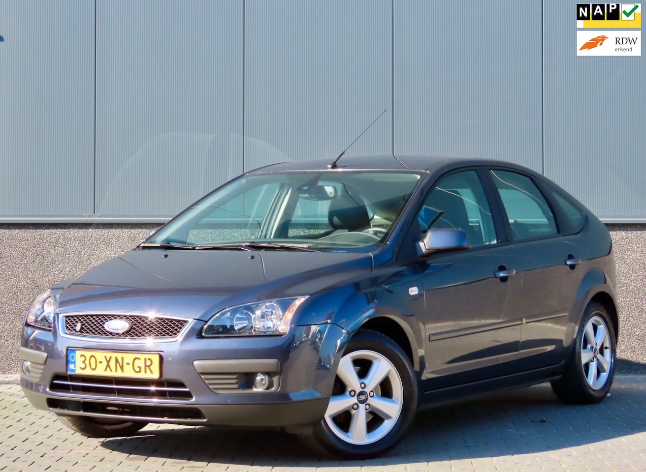 Ford Focus - 1.8-16V Ambiente Flexifuel 5-deurs | Airco | NAP - AutoWereld.nl