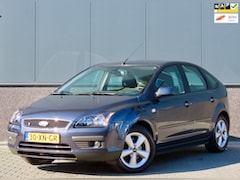 Ford Focus - 1.8-16V Ambiente Flexifuel 5-deurs | Airco | NAP