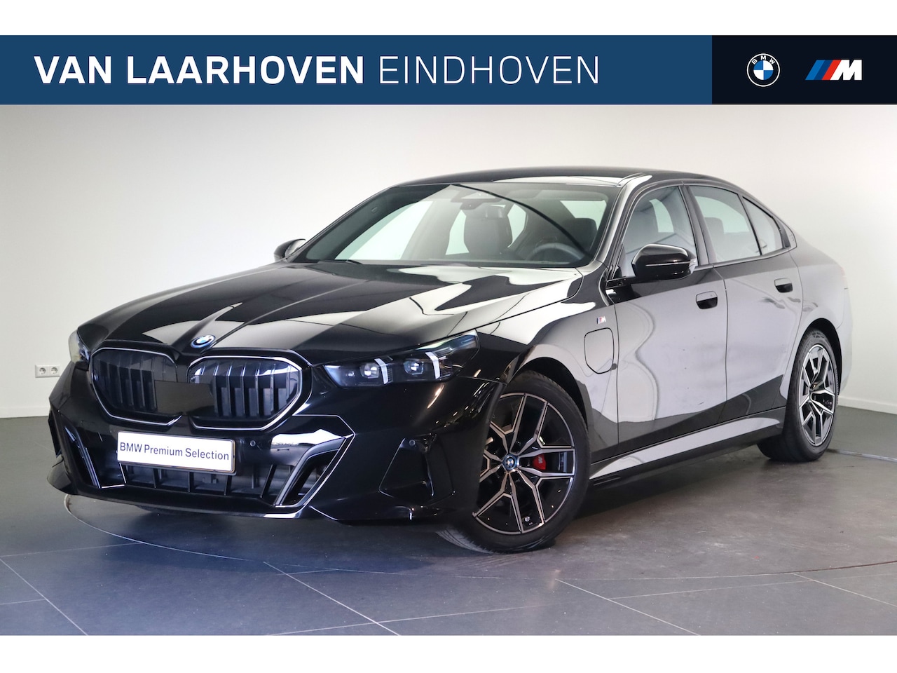 BMW 5-serie - 530e M Sport Automaat / Bowers & Wilkins / Adaptieve LED / Parking Assistant Plus / Comfor - AutoWereld.nl