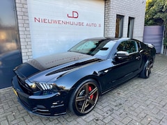 Ford Mustang - USA 3.7 V6, handbak, 20 inch, leder, navi, Borla, Brembo's enz…