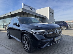 Mercedes-Benz GLC-klasse - 300e 4MATIC AMG Line Pano-Dak | Distronic | Trekhaak | Leer | Camera |