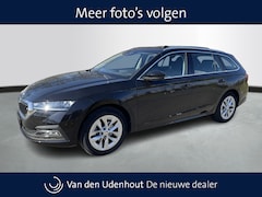 Skoda Octavia Combi - 1.5 eTSI 150pk Automaat Style / Panoramadak / Head Up / Memory