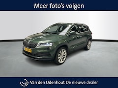 Skoda Karoq - 1.5 TSI 150pk ACT Style Business / Panoramadak / Keyless / Camera / Stoelverwarming