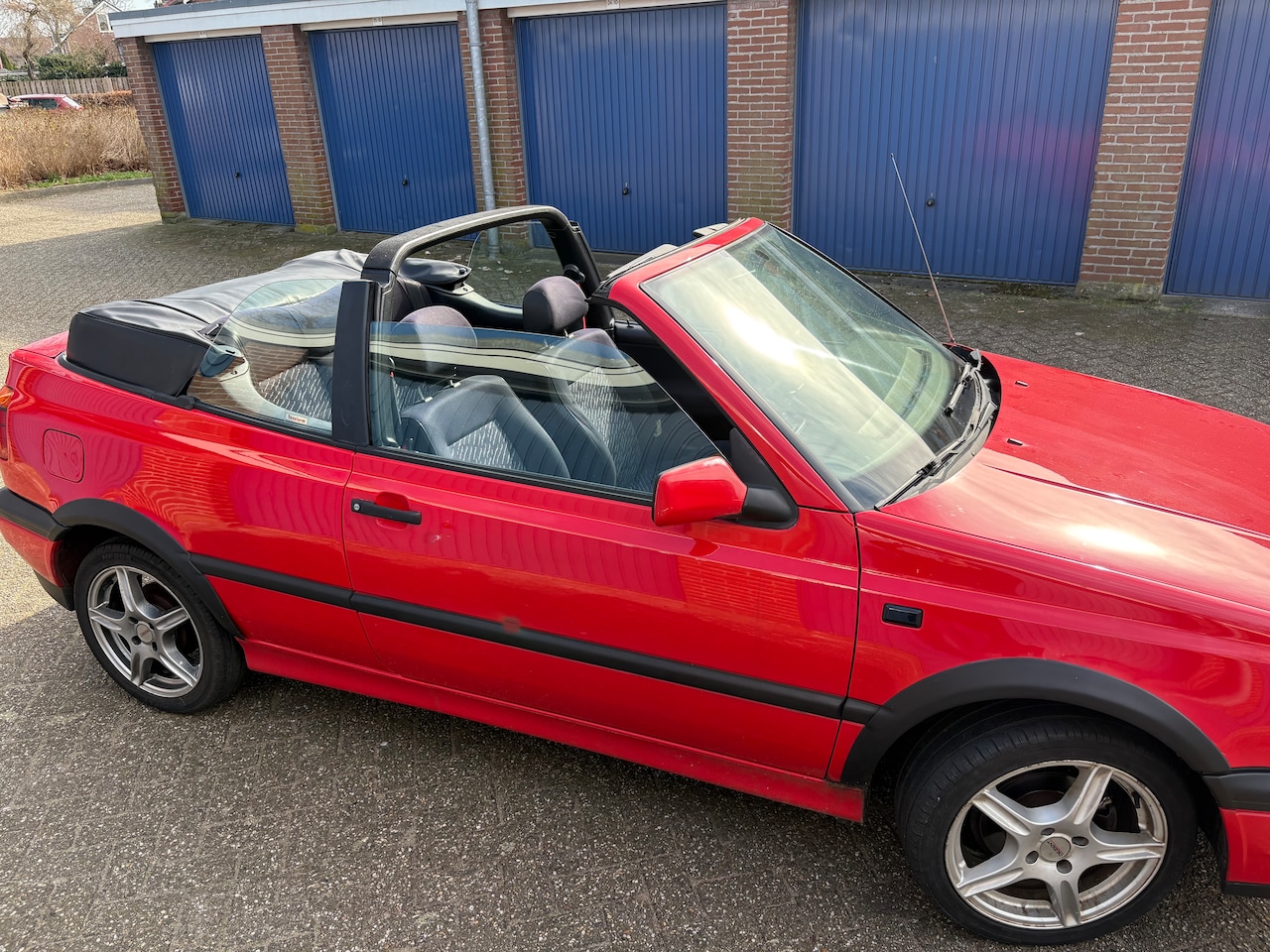 Volkswagen Golf Cabriolet - 1.8 - AutoWereld.nl