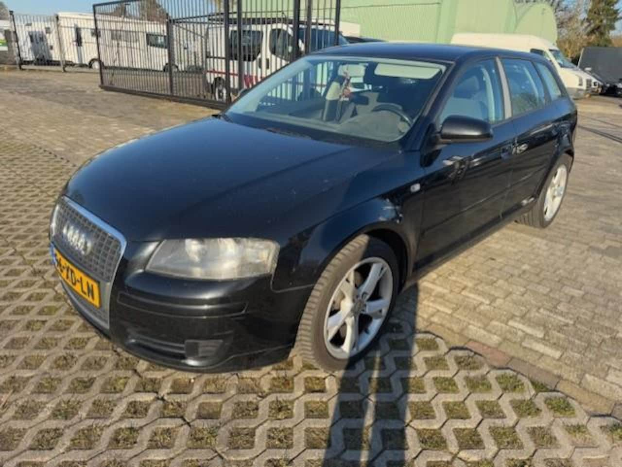 Audi A3 Sportback - 1.9 TDI Attraction 1.9 TDI Attraction - AutoWereld.nl