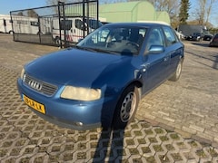 Audi A3 - 1.6 Attraction