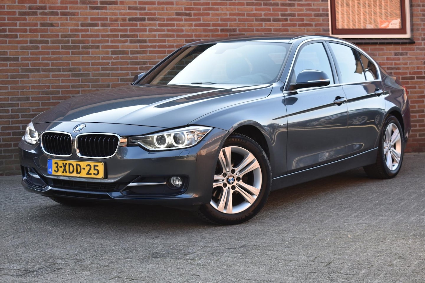 BMW 3-serie - 316i Executive '14 Xenon Clima Navi Cruise Inruil mogelijk - AutoWereld.nl