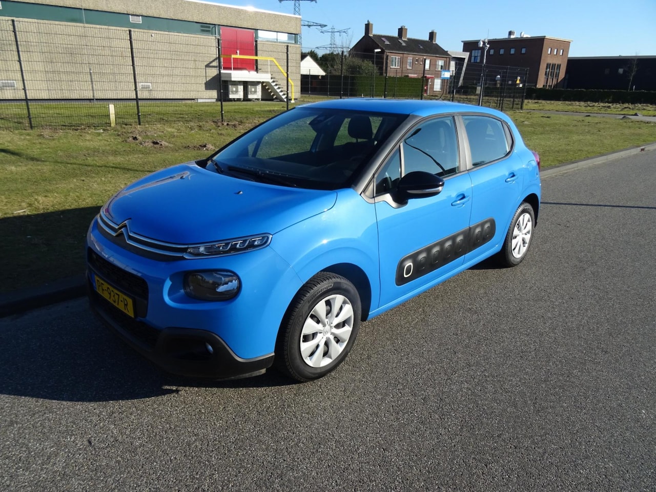 Citroën C3 - 1.2 PureTech Feel 105g 1.2 PureTech Feel 105g - AutoWereld.nl