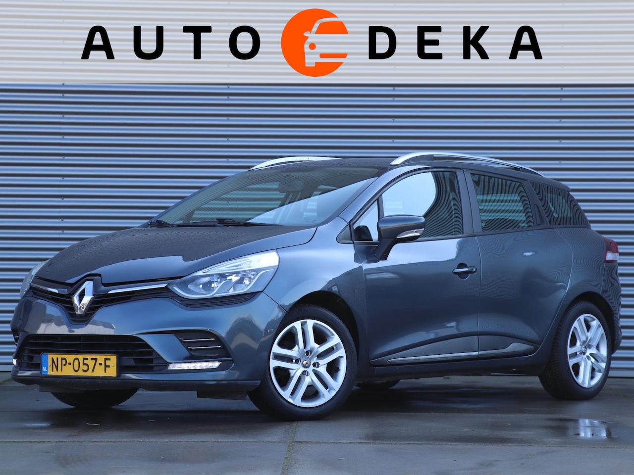 Renault Clio Estate - 1.5 dCi Zen *Navigatie*Parkeersens.*Trekhaak* - AutoWereld.nl