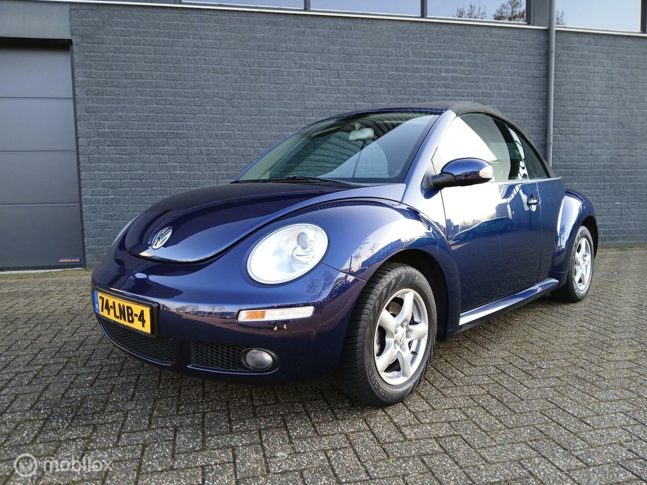 Volkswagen New Beetle Cabriolet - 1.6 Highline/Zeer mooi - AutoWereld.nl