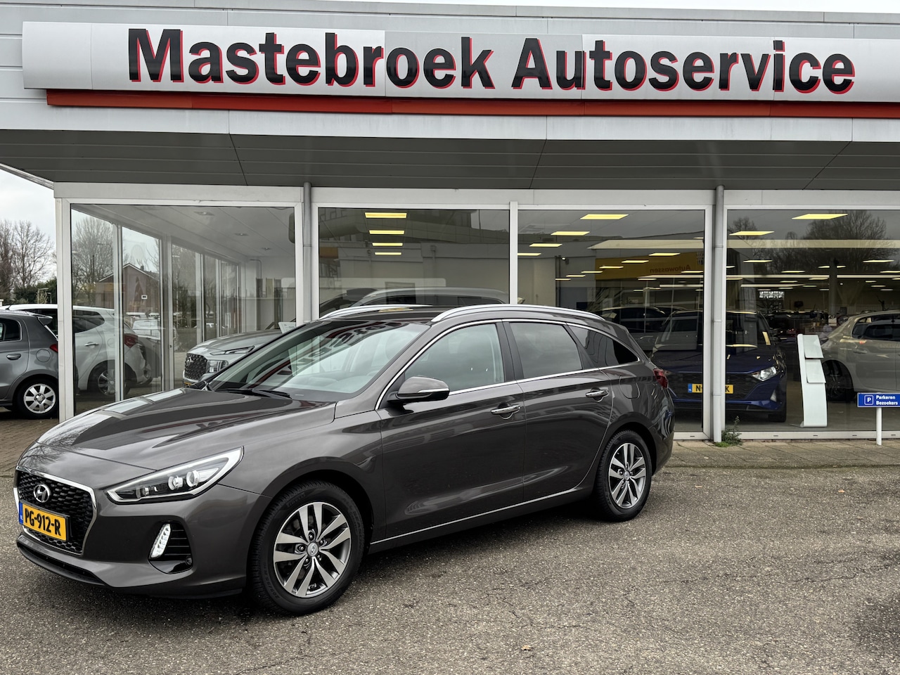 Hyundai i30 Wagon - 1.4 T-GDI Premium Staat in Hardenberg - AutoWereld.nl