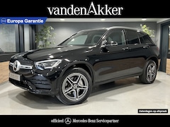 Mercedes-Benz GLC-klasse - 300e AMG // Panoramadak // Burmester // 360 Camera // Keyless // Carbon // Sfeerverlichtin