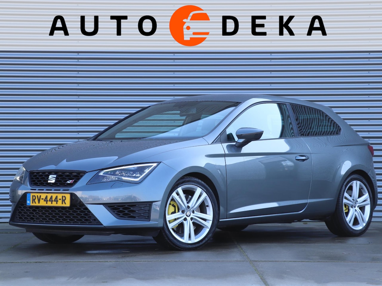 Seat Leon SC - 2.0 TSI Cupra DSG *Leder/Alcantara* - AutoWereld.nl