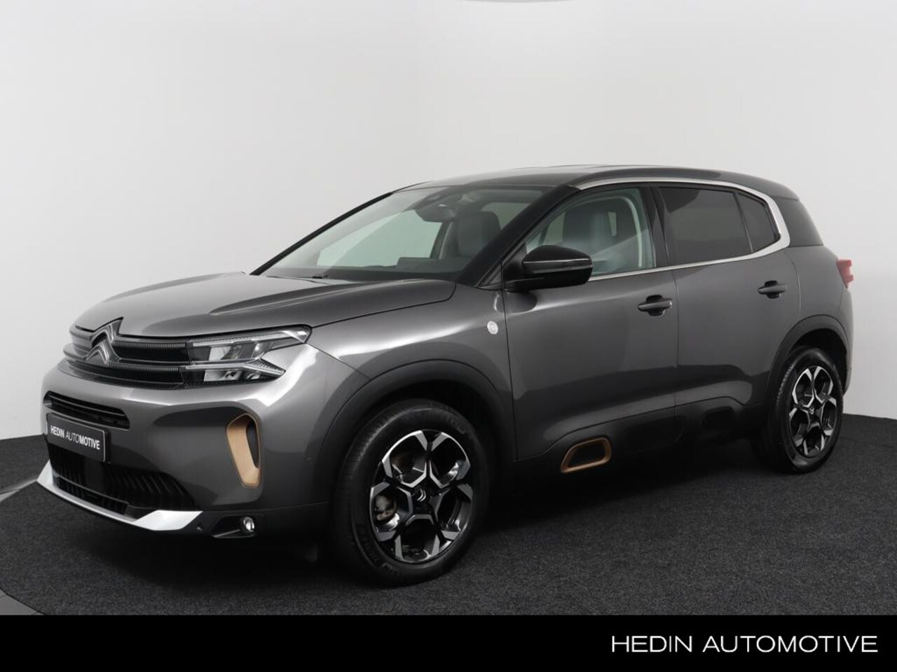 Citroën C5 Aircross - 1.2 130pk C-Series Automaat | Navigatie | Camera | Keyless | Carplay | LMV 18 Inch | PDC V - AutoWereld.nl