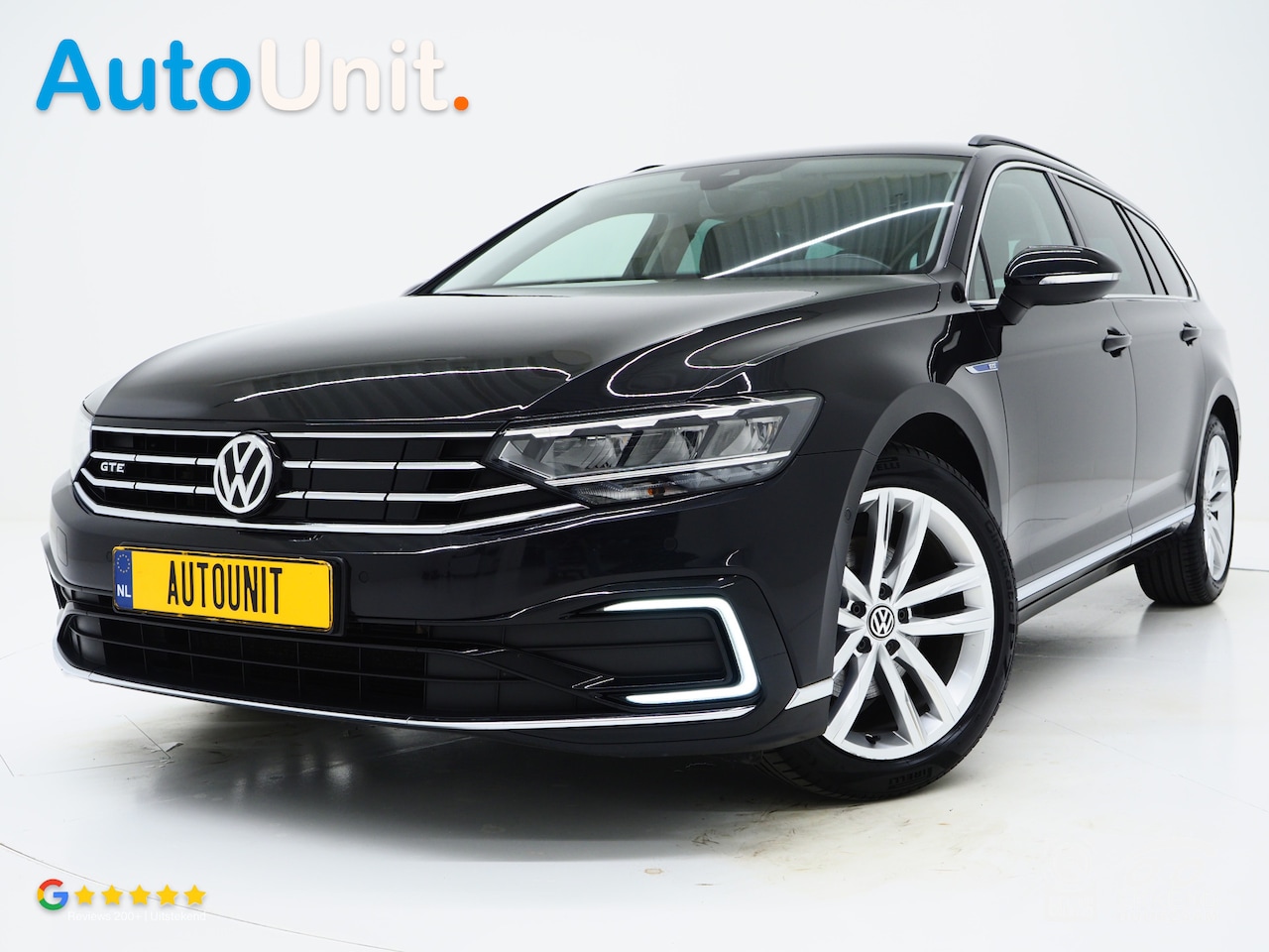 Volkswagen Passat Variant - 1.4 TSI PHEV GTE | Massage | Adaptive Cruise | Virtual | Camera | Carplay | Trekhaak - AutoWereld.nl