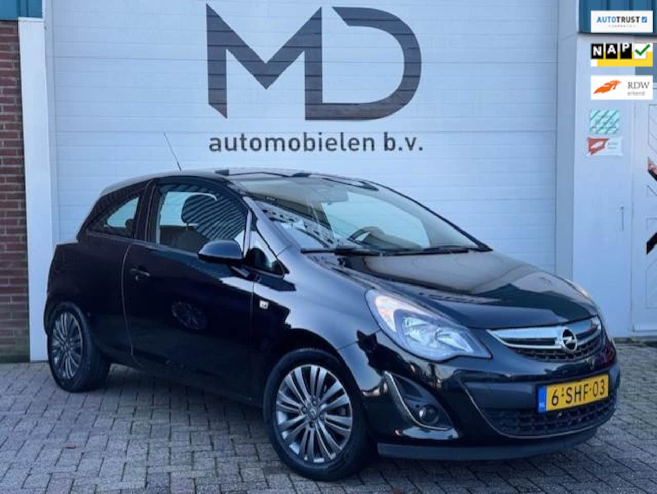 Opel Corsa - 1.4-16V Design Edition stoel-stuur verwarming/NAP - AutoWereld.nl