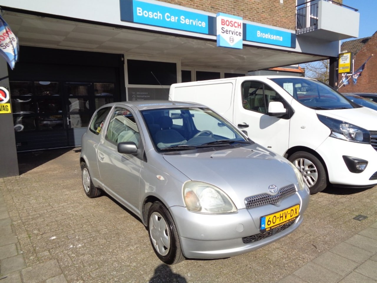 Toyota Yaris - 1.0-16V VVT-i Eco 1.0-16V VVT-I ECO - AutoWereld.nl