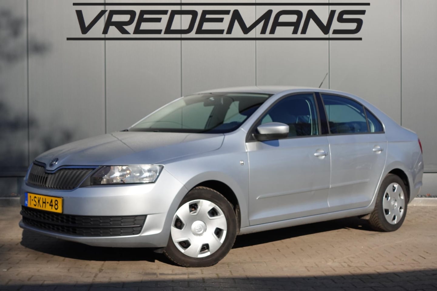 Skoda Rapid - 1.4 TSI Greentech Elegance AUTOMAAT - AutoWereld.nl