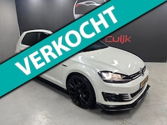 Volkswagen Golf - 1.4 TSI Business Edition R|PANO