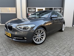 BMW 1-serie - 118i Business sportline NAP PDC 18" lichtmetaal Cruise Navi xeno