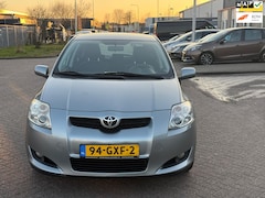 Toyota Auris - 1.6-16V Dynamic