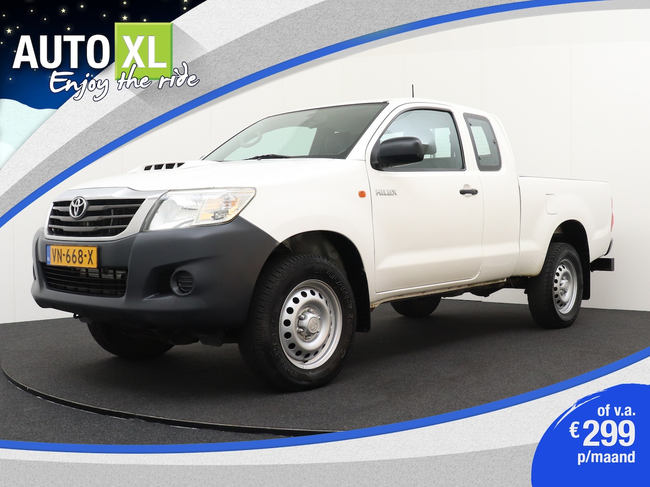 Toyota HiLux - 2.5 D-4D 145 PK VX 1.5 Cabine 4x4 Trekhaak Airco - AutoWereld.nl