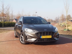 Ford Focus Wagon - 1.5 EcoBoost ST Line Business | Panoramadak | Apple Carplay | Cruise Control | Trekhaak |