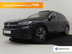 Volkswagen Touareg - 3.0 TSI 462PK eHybrid 4MOTION R | NIEUW MODEL | Nachtcamera | Panorama dak | Head up displ