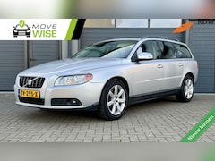 Volvo V70 - 2.5T 5 Cil. 200pk Momentum| Nw. Model | Automaat | 5 Cilinder | Trekhaak | Youngtimer | 10