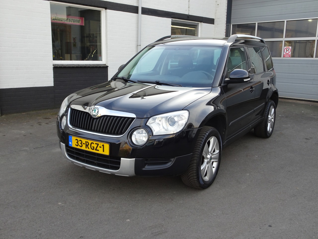 Skoda Yeti - 1.2 TSI Elegance Automatische airco, licht metalen velgen, navigatie, cruise controle, Ned - AutoWereld.nl