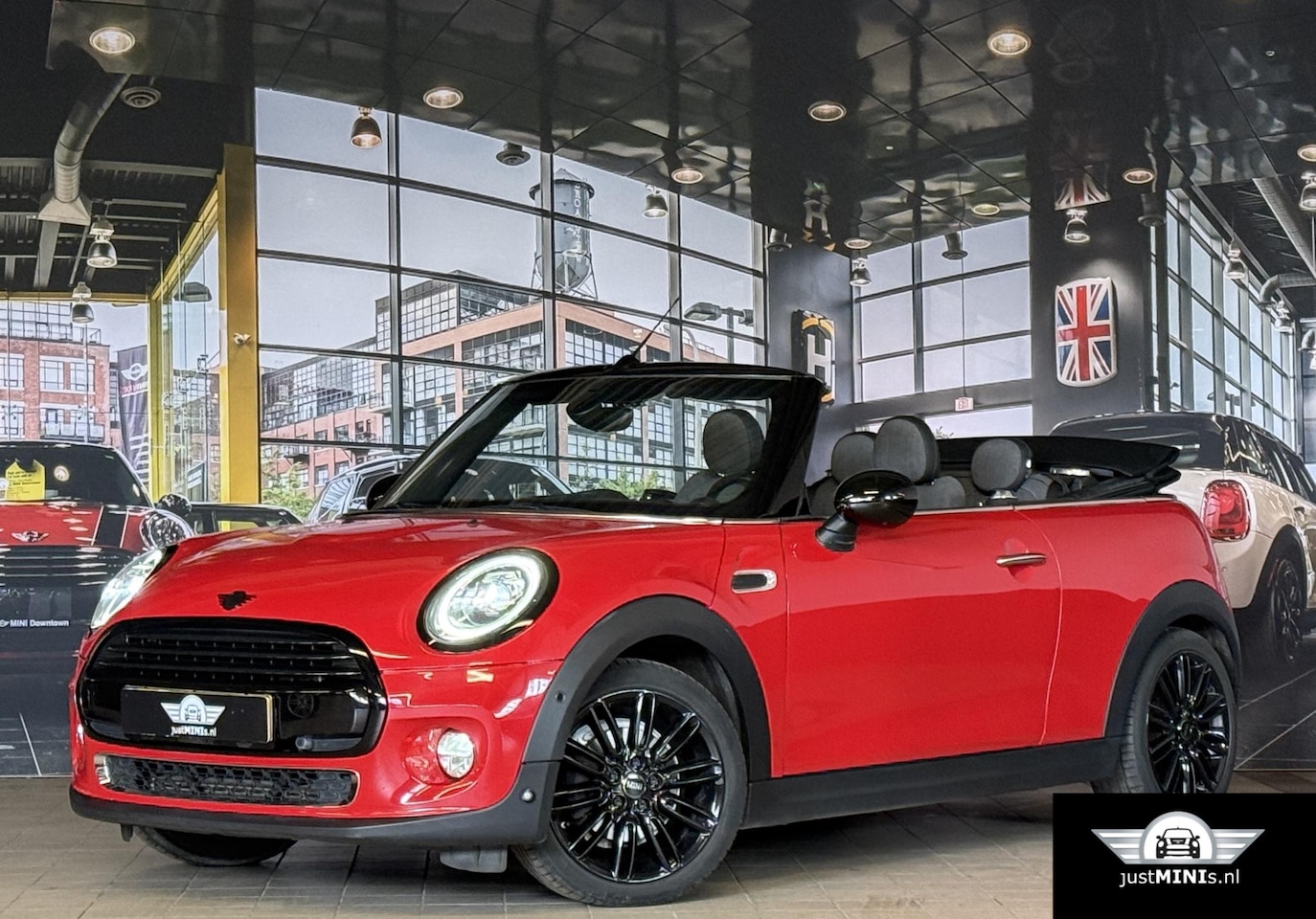 MINI Cabrio - COOPER CHILI 136 pk CARPLAY NAVI LED UNION FACELIFT - AutoWereld.nl