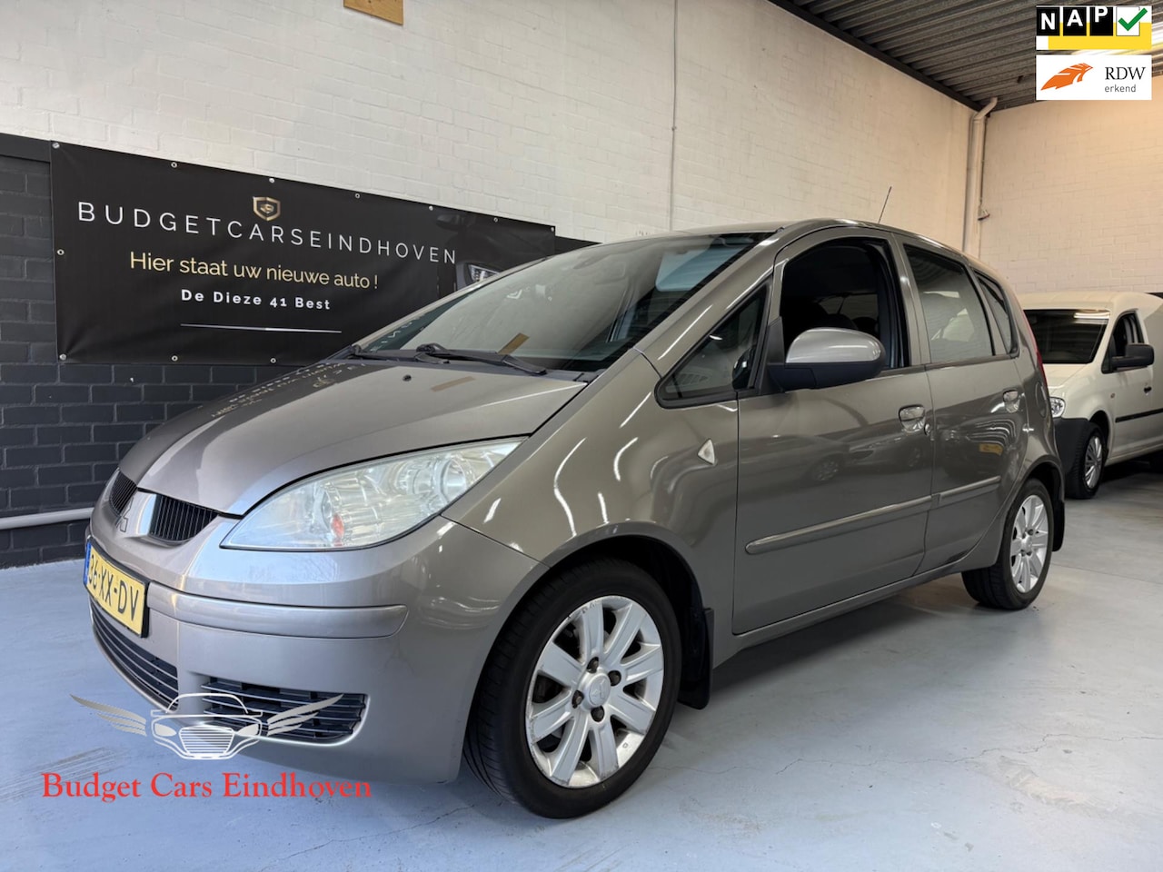 Mitsubishi Colt - 1.3 Invite+ AUTOMAAT/Nap/Airco/APK 11-2025! - AutoWereld.nl