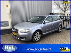 Audi A3 Sportback - 2.0 FSI Attraction Pro Line