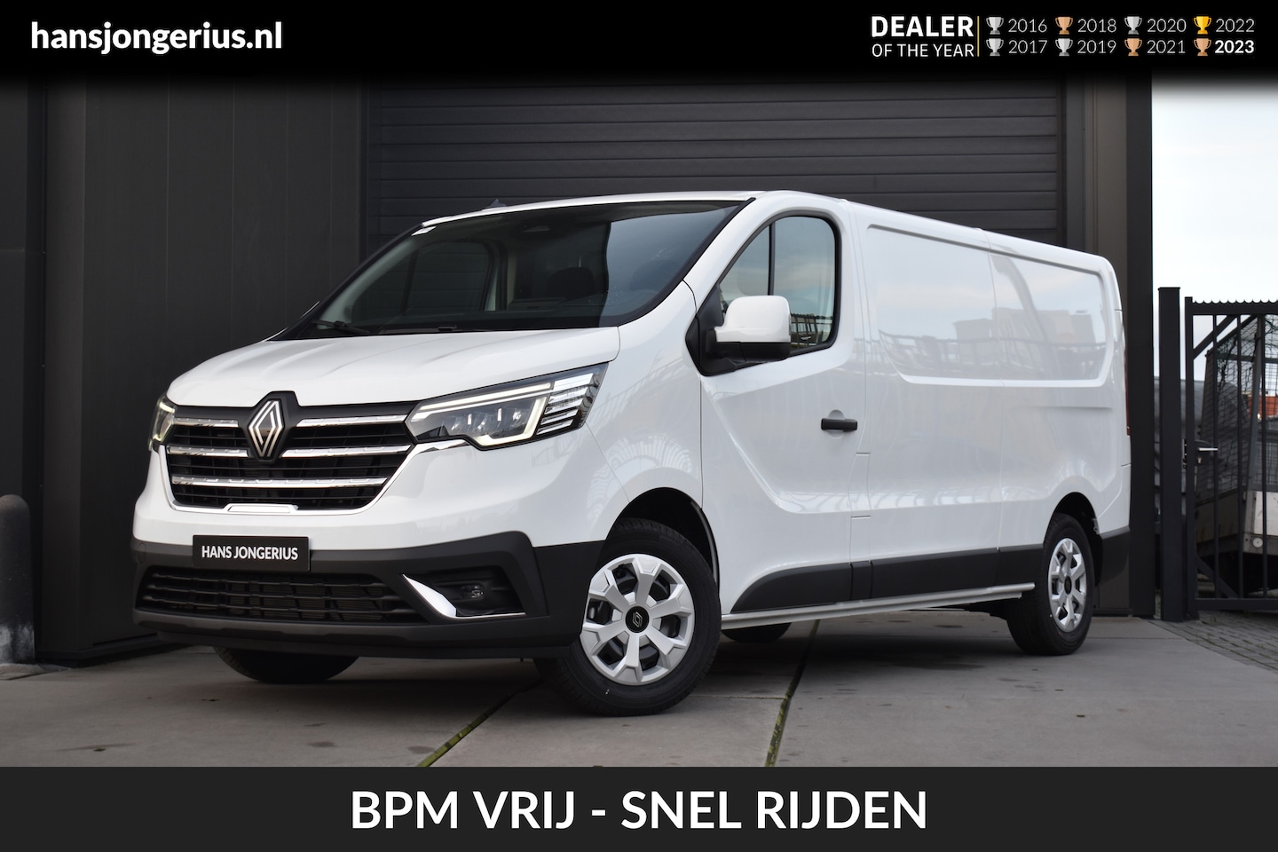 Renault Trafic - Gesloten Bestel L2H1 T30 dCi 130 6MT Advance | Achteruitrijcamera | C-Shape LED dagrijverl - AutoWereld.nl