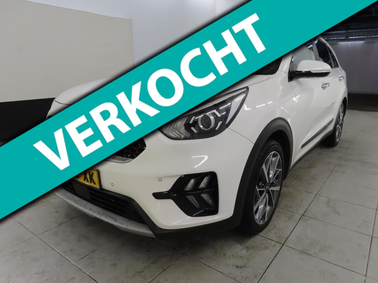 Kia Niro - 1.6 GDi Hybrid DynamicPlusLine+Leder+breed-Navigatie+stuur&stoel-verw+18"lmv = 31000 KM - AutoWereld.nl