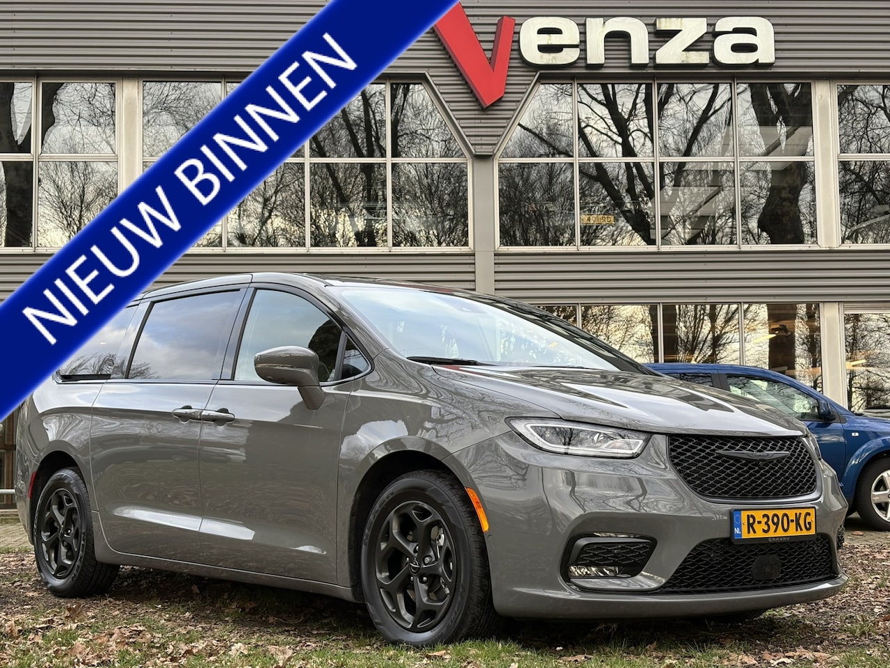 Chrysler Pacifica - 3.6 V6 Limited S Hybride - AutoWereld.nl