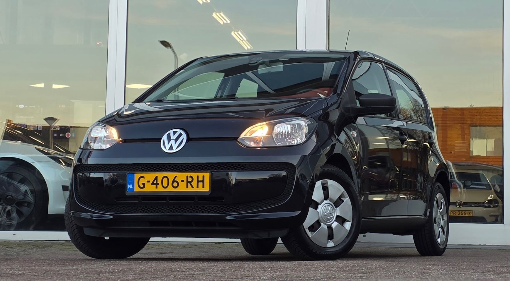 Volkswagen Up! - 1.0 take up! BlueMotion Airco 5-Drs APK 06-12-2025 - AutoWereld.nl