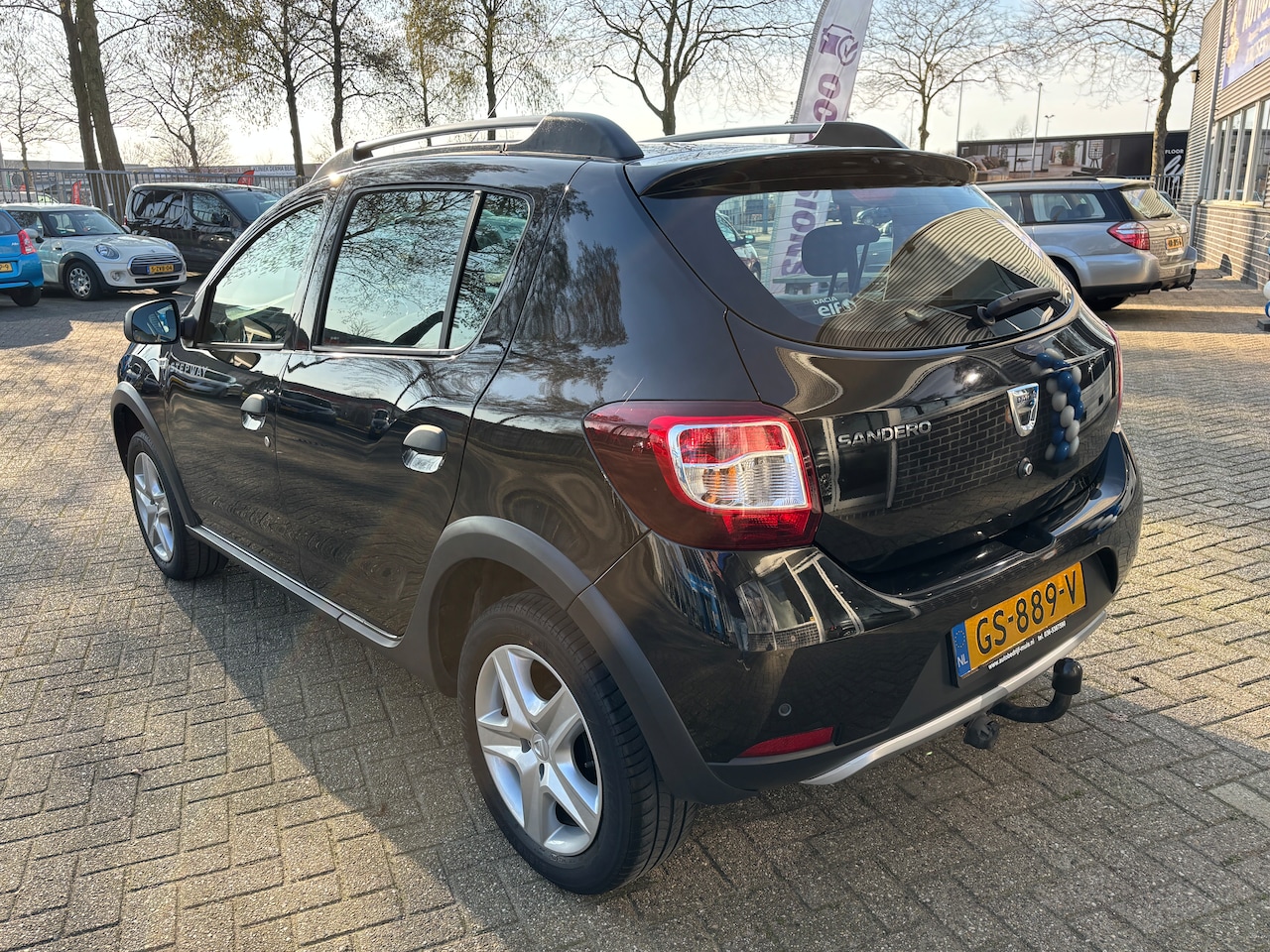 Dacia Sandero - 0.9 TCe Stepway Laureate | Org-NL auto. Navi. Trekhaak. Airco. Cruise contr.