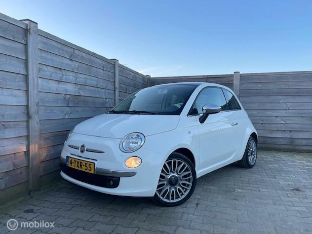 Fiat 500 - 0.9 TwinAir Turbo Cult Airco-Leder-Panodak - AutoWereld.nl