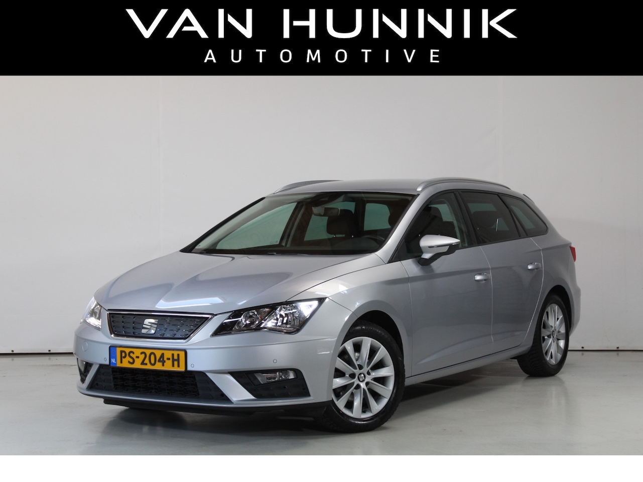 Seat Leon ST - 1.0 EcoTSI Business Intense | Keyless | Dab | Carplay - AutoWereld.nl