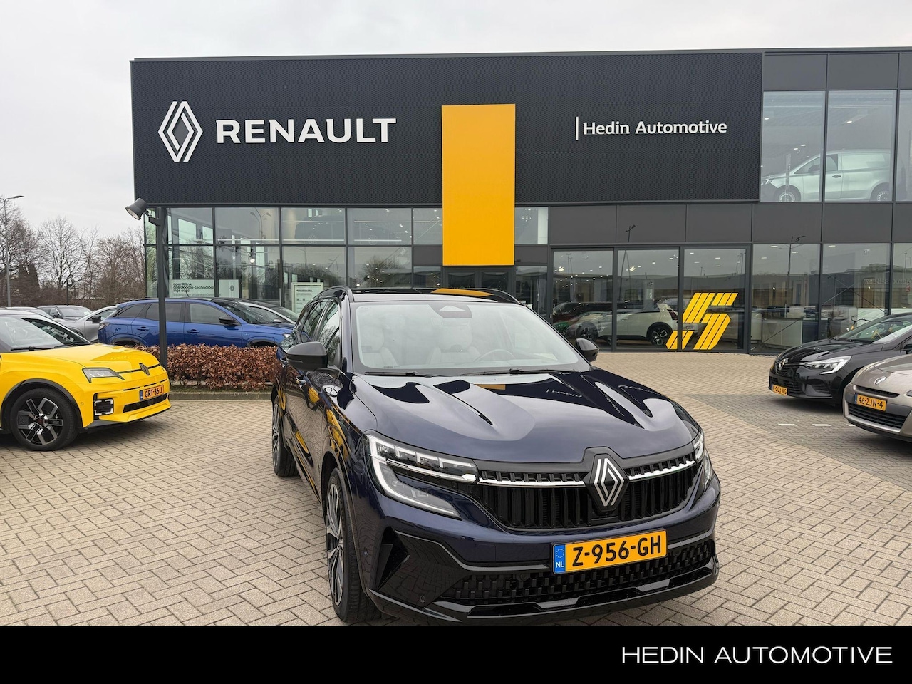 Renault Espace - Nieuwe E-Tech Hybrid 200 iconic 7p. | Panoramadak | Harman Kardon | Head-up Display - AutoWereld.nl